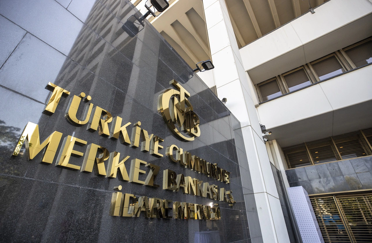 Merkez Bankası rezervleri 166,2 milyar dolara yükseldi