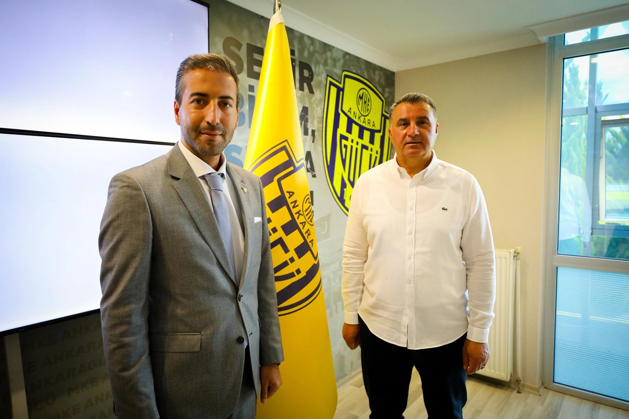 Ankaragücü Mustafa Kaplan ile yeniden anlaştı