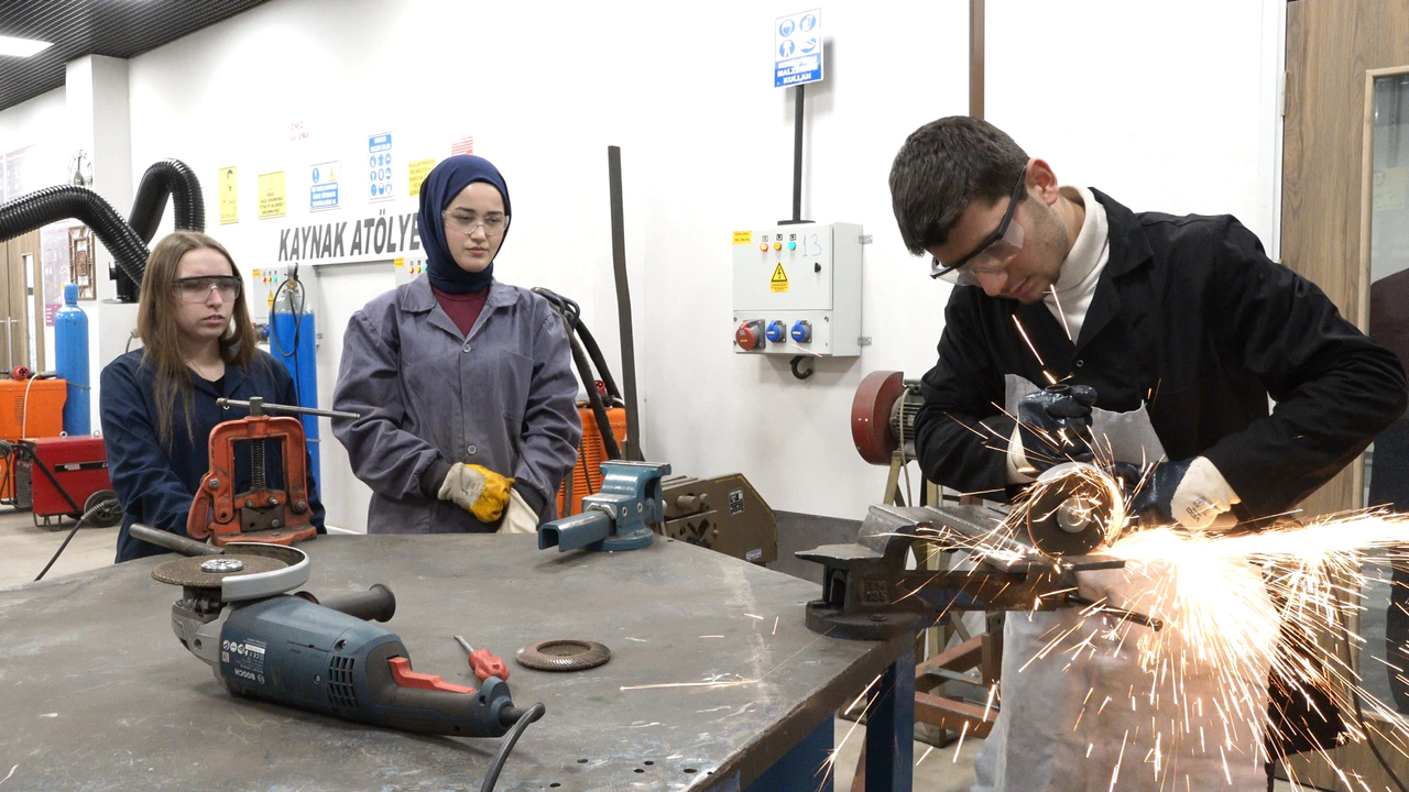 Meslek yüksekokulları TOBB ile sektörel iş birliğine geçti