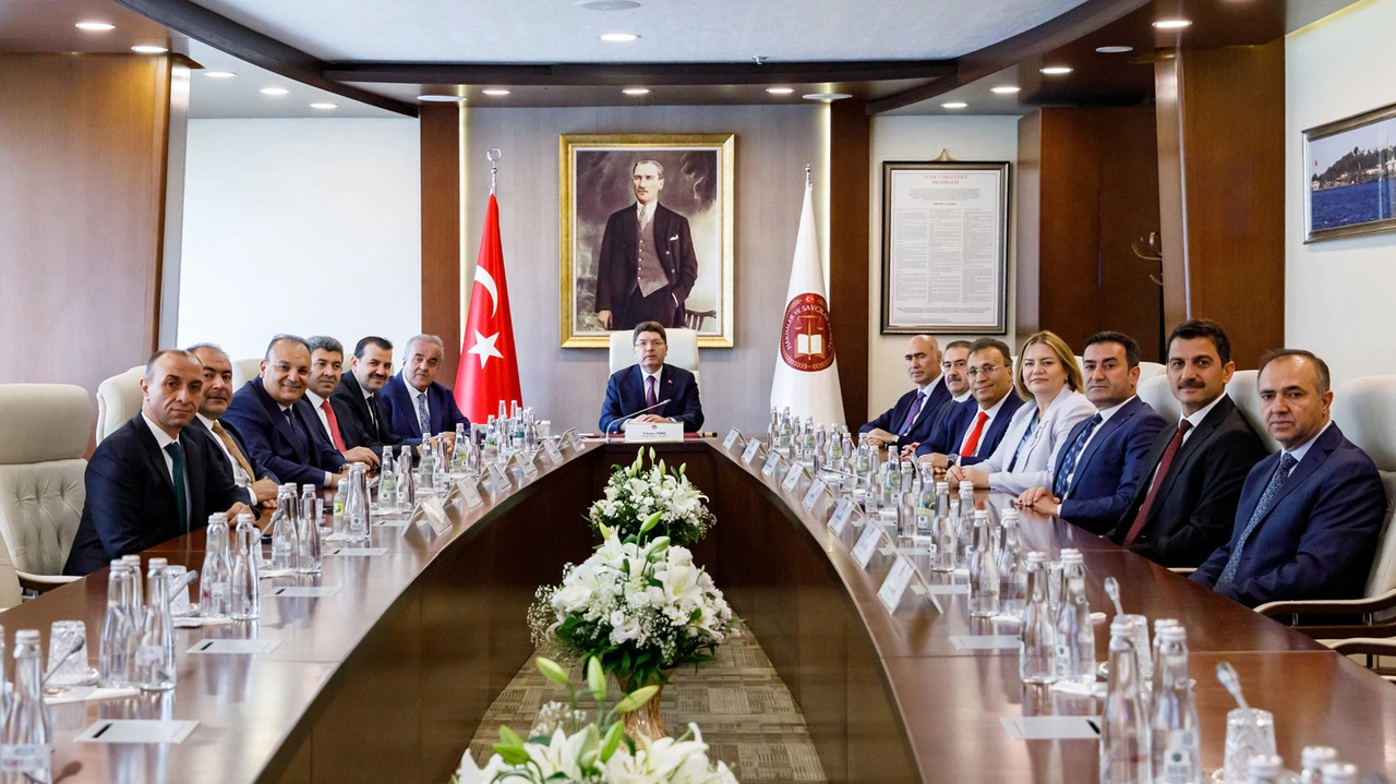 HSK’da yeni başkan ve üyeler belirlendi