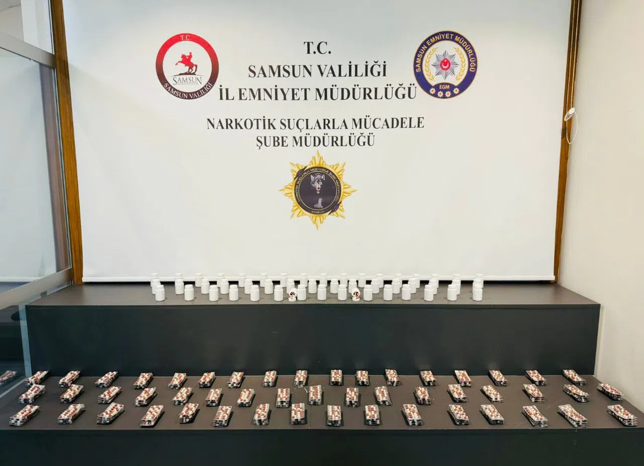 Samsun'da 5 bin 600 sentetik ecza hap ele geçirildi