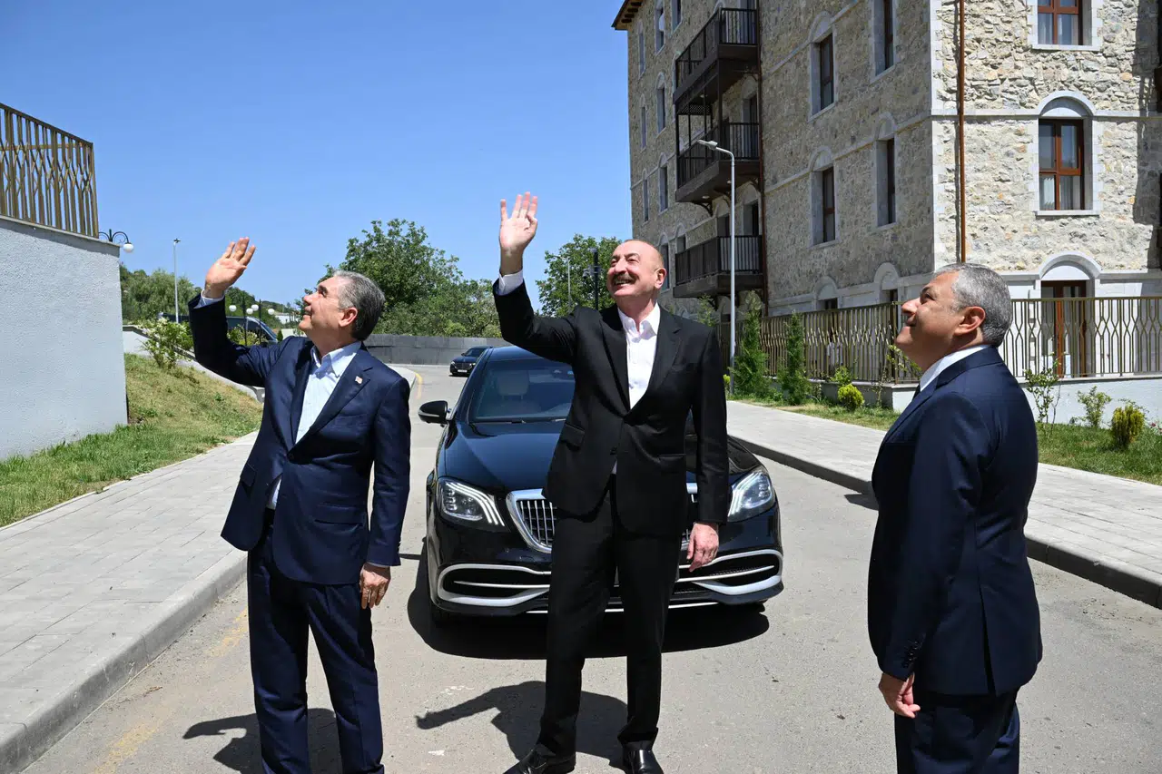 Türkmenistan lideri Berdimuhammedov Karabağ’da