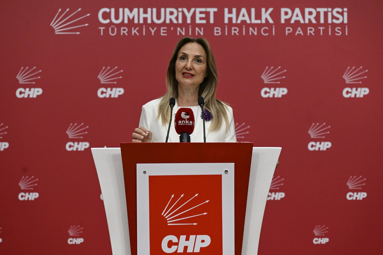CHP’li Nazlıaka: Yarı zamanlı çalışma kadınları etkiler