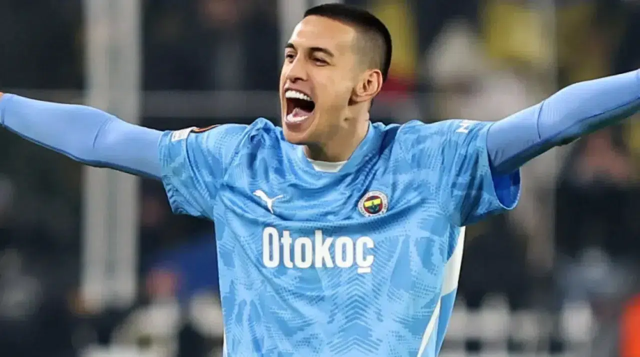 Fenerbahçe'de İrfan Can Eğribayat'ın Kırığı Tespit Edildi