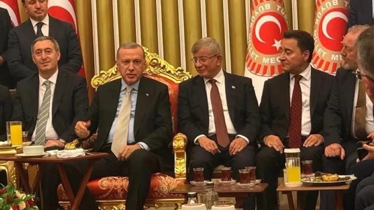Babacan'dan Erdoğan Resti: "Nereye Gideceğimizi Size Mi Soracağız"