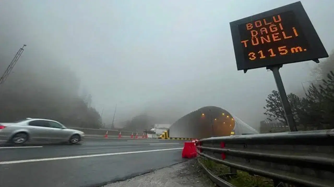 Sürücüler Dikkat! Bolu Dağı Tüneli İstanbul Yönü 31 Ekim’e Kadar Gündüz Saatlerinde Kapalı