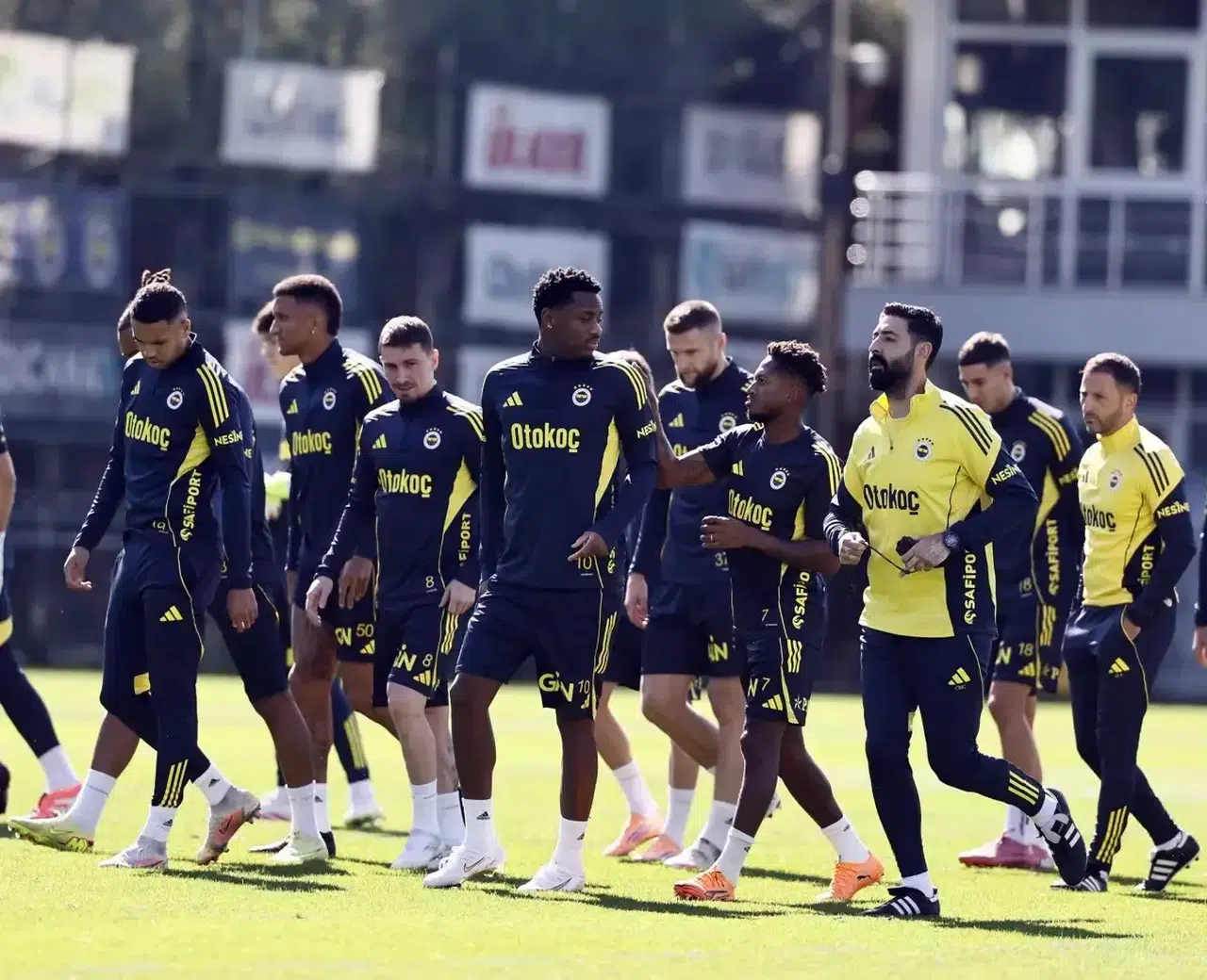 Fenerbahçe, VfB Stuttgart Maçı Hazırlıklarına Başladı