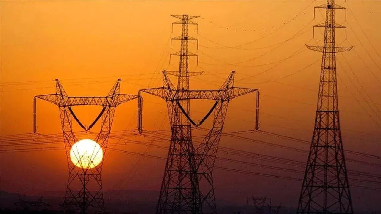 Spot Piyasada Elektrik Fiyatları (18 Ekim 2025)