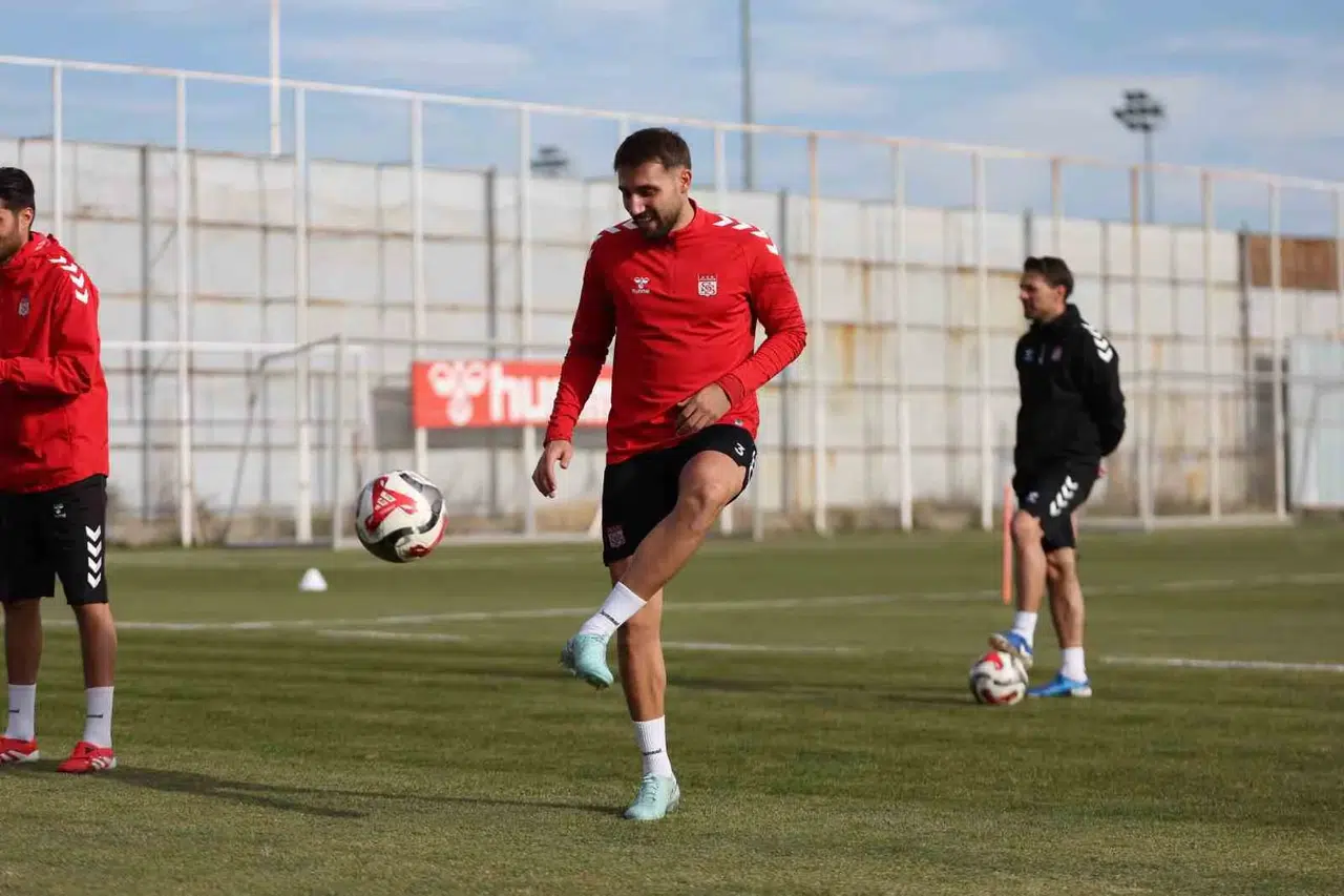 Sivasspor, Boluspor Maçı İçin Hazırlıklarını Sürdürüyor