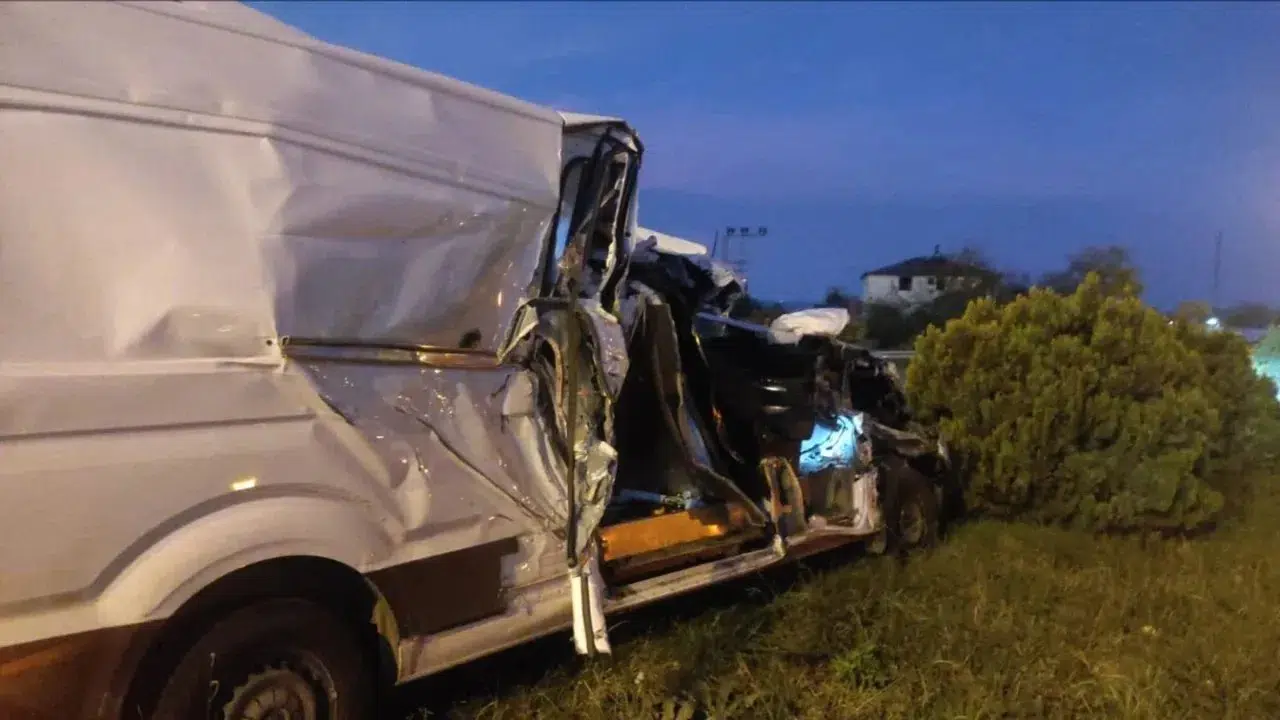 Samsun'da Trafik Kazası: 1 Ölü, 1 Yaralı