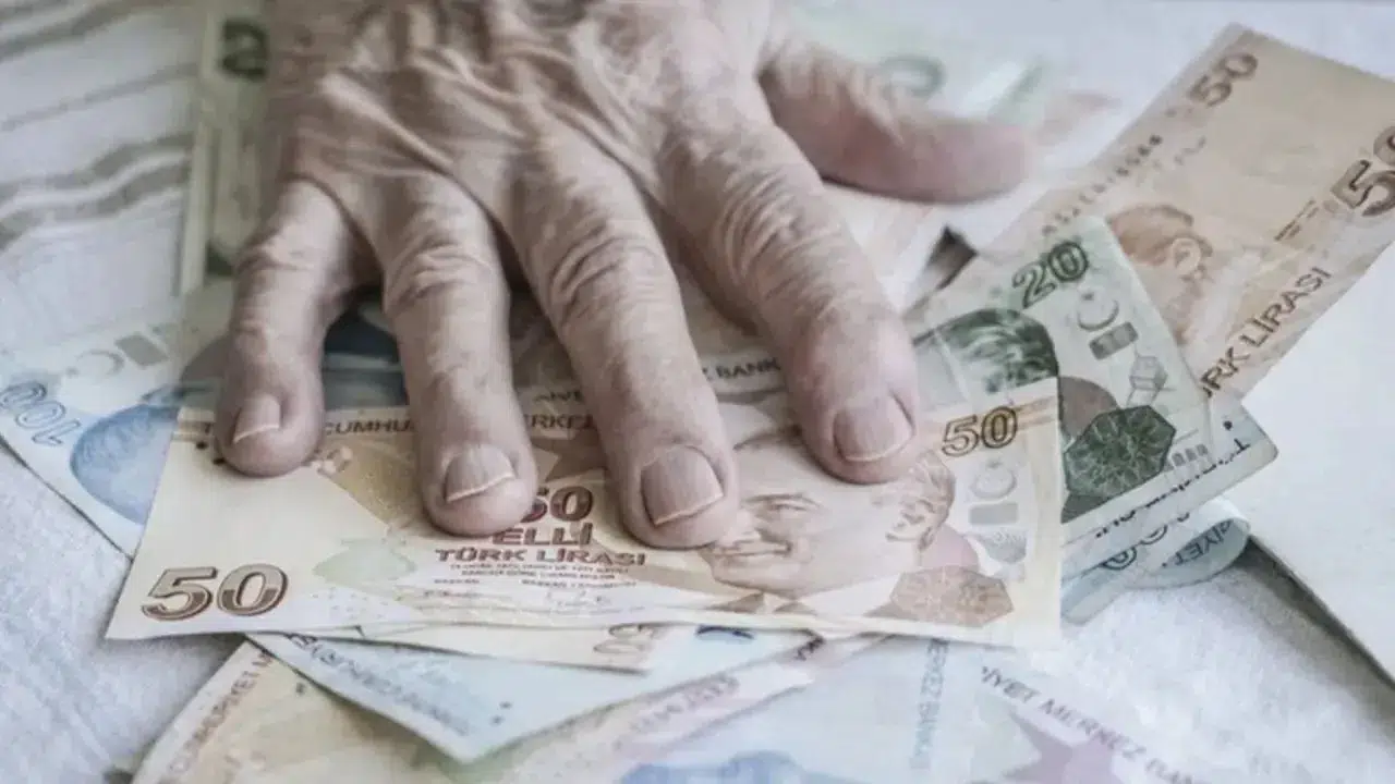 Emekliler Dikkat! Hangi Banka Ne Kadar Promosyon Veriyor? 2025 Güncel Liste
