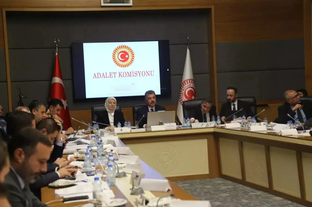 İnfaz Düzenlemelerini İçeren '11'inci Yargı Paketi' Komisyonda Kabul Edildi