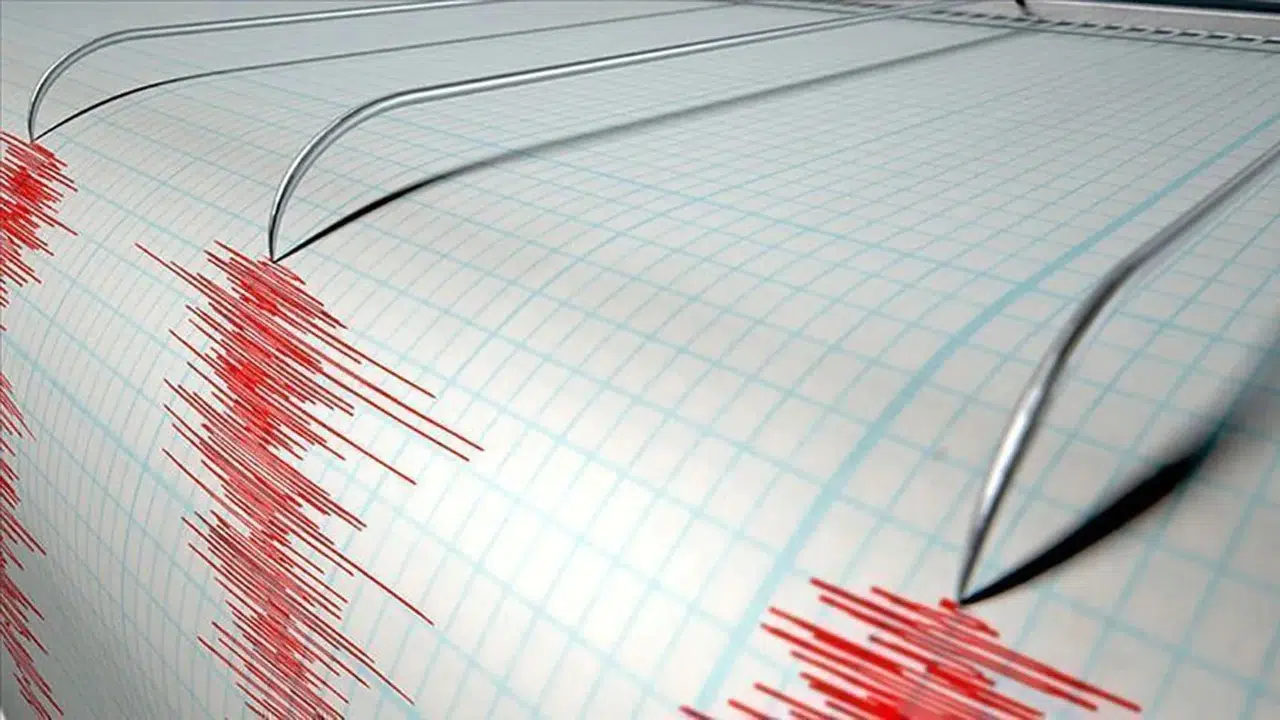 Balıkesir'de Deprem Hareketliliği: Hasarlı Binalara Girmeyin Uyarısı