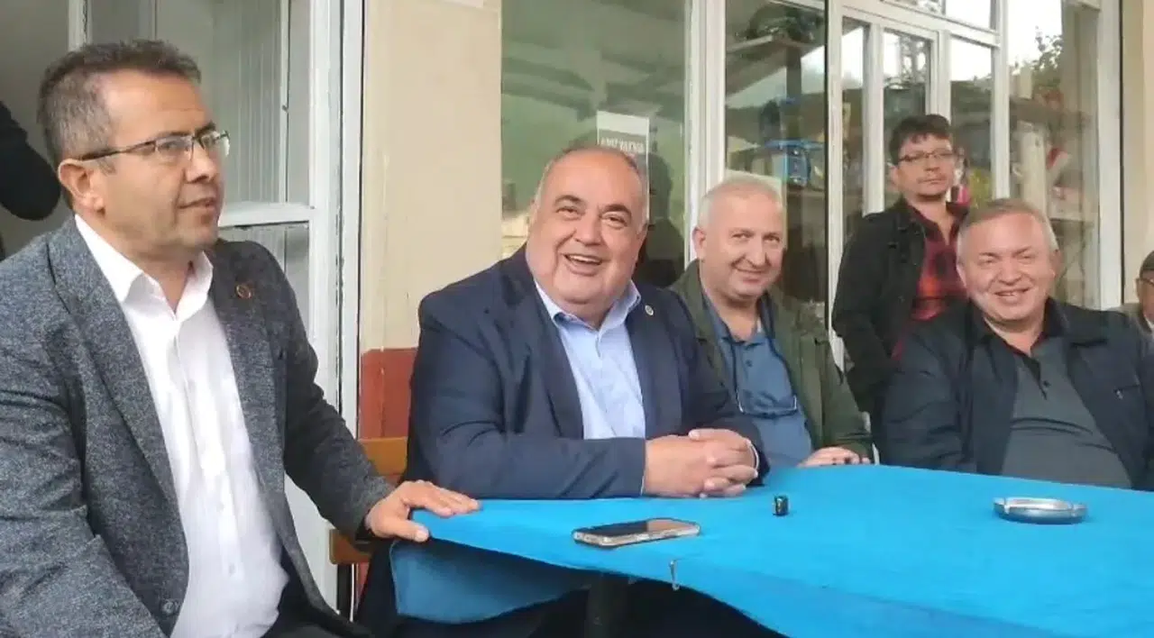Bartın'da Milletvekilinin Cevabı Köylüleri Güldürdü