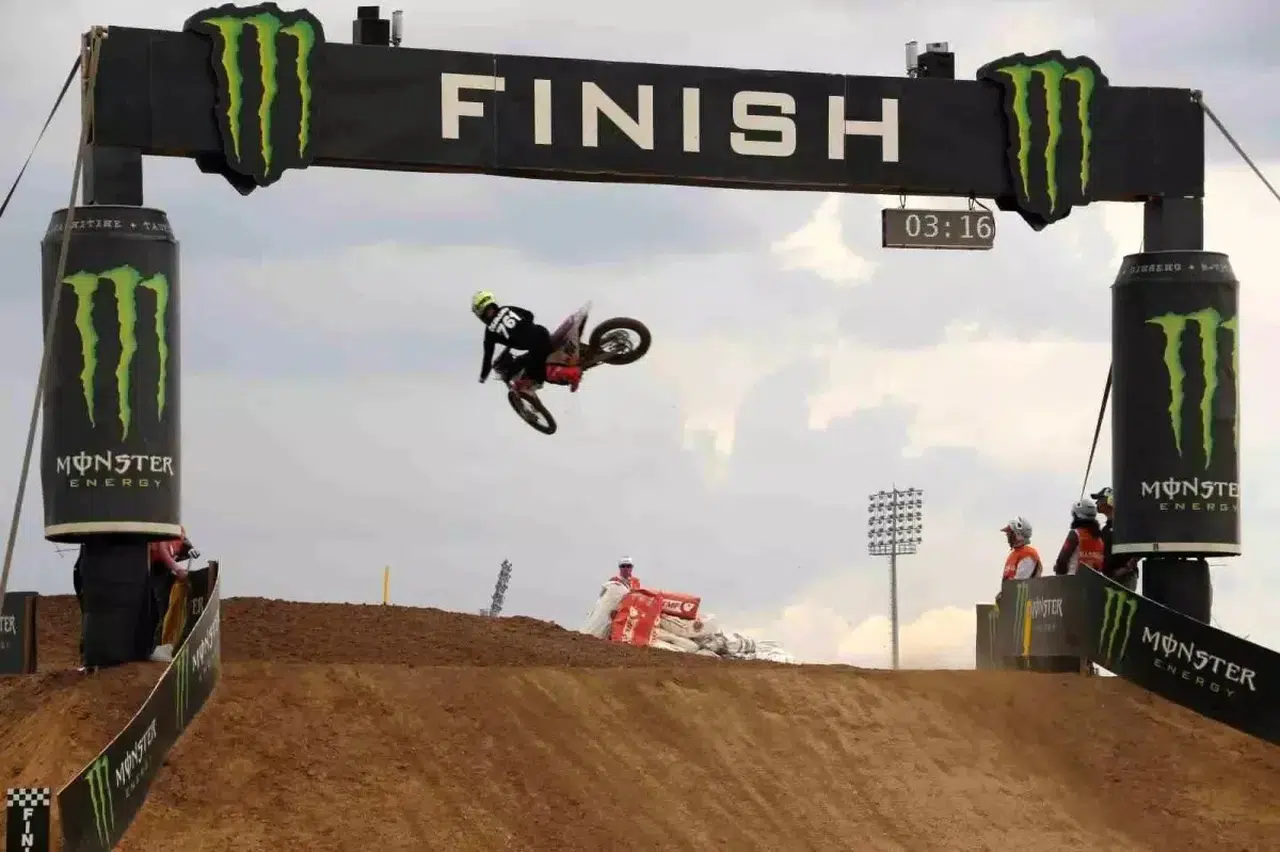 Dünya Motokros Şampiyonası MXGP Sıralama Yarışları Afyonkarahisar'da Başladı