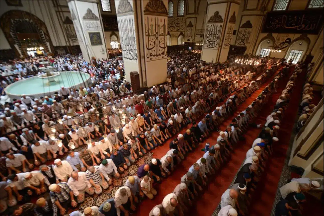 Cuma Namazı Vakitleri Açıklandı! 19 Eylül İstanbul, Ankara, İzmir Saatleri