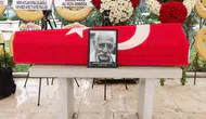 Arif Erkin Güzelbeyoğlu, Sanat Dünyasına Veda Etti