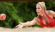 Survivor Nagihan'ın Sedyedeki Fotoğrafı Yürekleri Burktu