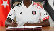 Beşiktaş Kadın Futbol Takımı Yeni Forveti Princess Ibini-lsei'yi Kadrosuna Kattı