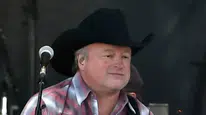 90'ların Efsane İsimlerinden Mark Chesnutt Konser Öncesi Hastaneye Kaldırıldı