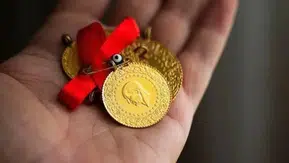 Altın Rekor Kırdı: Ons Fiyatı 5 Bin Doları Aştı