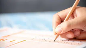 Hafta Sonu Sınavları Neler? 28 Şubat - 1 Mart 2026 Tarihlerinde Hangi Sınavlar Yapılacak?