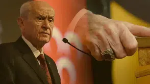 Bahçeli'nin Yüzüğündeki Arapça İfade Ne Anlama Geliyor?