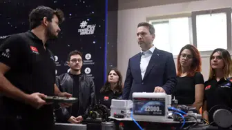 Enerji Bakanı Bayraktar: Türkiye'nin Enerji Vizyonu ve Gelecek Projeleri