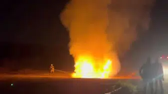 Hatay'da Seyir Halindeki Otomobil Alevlere Teslim Oldu