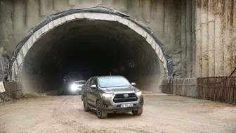 Bakan Uraloğlu, Hatay'da İskenderun-Antakya Otoyolu Projesi'ndeki Çalışmaları İnceledi