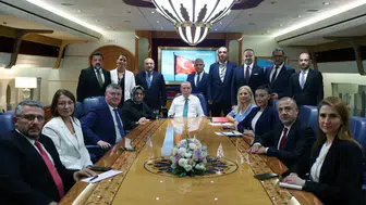 Son Dakika: Cumhurbaşkanı Erdoğan'dan Gazetecilere Açıklamalar