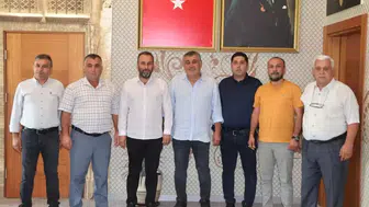 CHP'li Belediye Başkanı İsa Yıldırım ve 6 Meclis Üyesi İstifa Etti