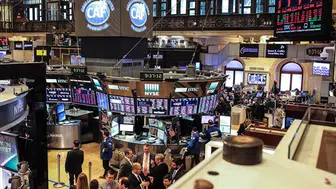 New York Borsası Faiz Kararı Öncesi Karışık Seyir İzliyor