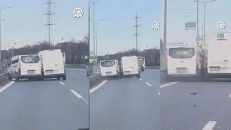 İstanbul trafiğinde yaşanan tartışma sonucu kaza: Neler oldu?