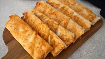 Çıtır çıtır pastırmalı paçanga böreği nasıl yapılır?