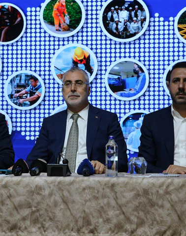 Işıkhan: Barışla yükselecek, kardeşlikle büyüyeceğiz