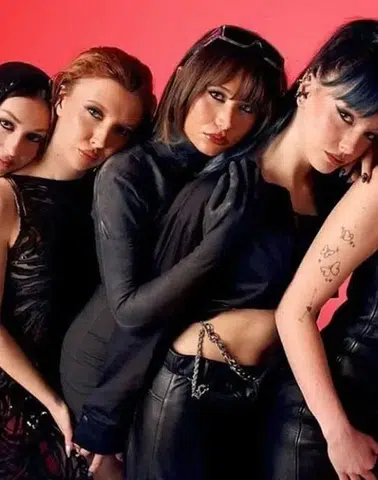 Manifest Grubuna Hapis Cezası Verildi