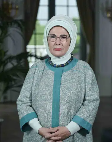 Emine Erdoğan, Gazze'deki Soykırıma Dikkat Çekerek Uluslararası Topluma Çağrıda Bulundu