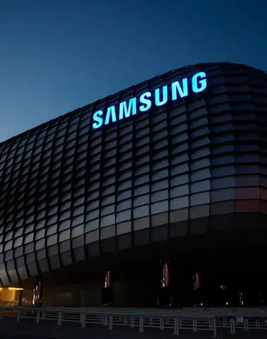 Samsung, Dördüncü Çeyrekte Kârını Üç Kat Artırdı
