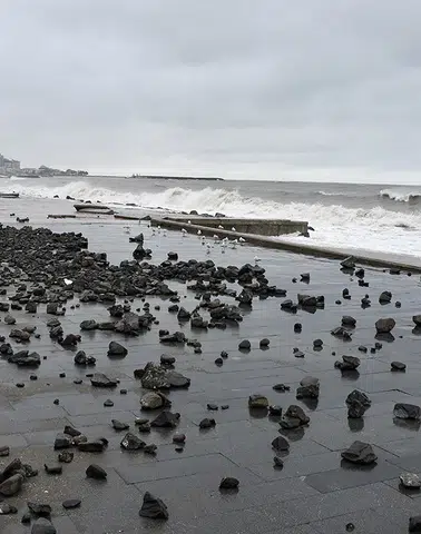 Samsun’da Fırtına Ve Sağanak Yağış Kıyıyı Nasıl Vurdu?