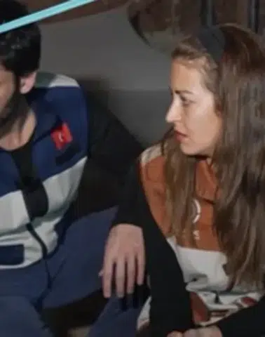 Tuğba Melis Türk ve Emre Özmen'in Nijerya'daki Yetim Çocuklara Umut Olma Yolculuğu Nedir?