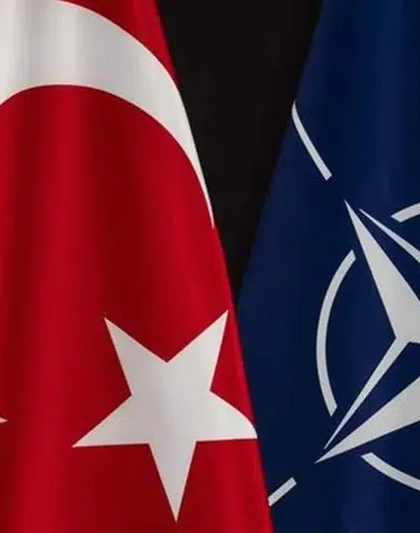 NATO'nun Balistik Füze Savunma Sistemi Nasıl Çalışıyor ve Ülkeler Nasıl Katkı Sağlıyor?