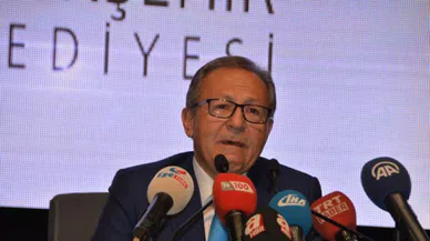 AKP’li başkan ağlayarak istifa etti