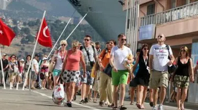 Antalya yine açık farkla birinciliği kaptırmadı