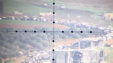 Siviller kaçıyor; Afrin çıkışında uzun kuyruklar oluştu