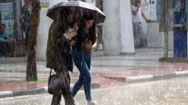 Meteoroloji uyardı İstanbul'a sağanak yağış geliyor