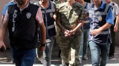 TSK'da yapılanan FETÖ'cülere şafak operasyonu