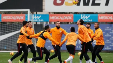 Galatasaray'da Rodrigues ve Sinan Gümüş takımla çalışmalara başladı
