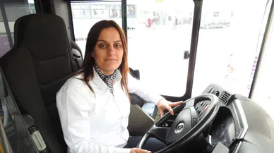 Çorum'un tek kadın halk otobüsü şoförü görevine başladı