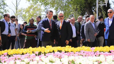 Bahar Geldi Emirgan Çiçek Bahçesine Döndü